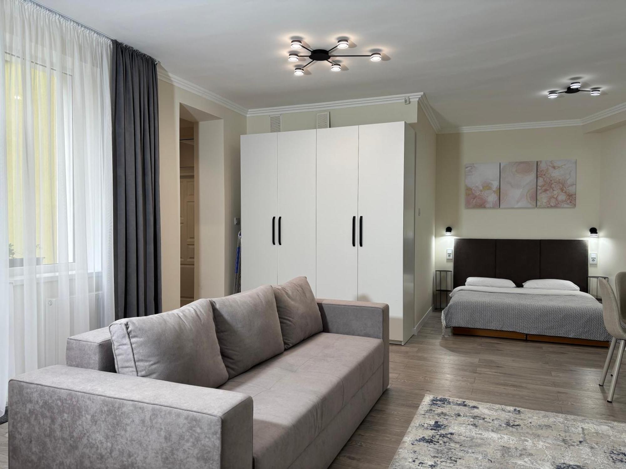Авіа Apartment Uzhhorod Exterior photo